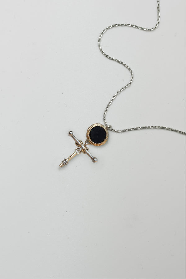 MOMENTUM NECKLACE