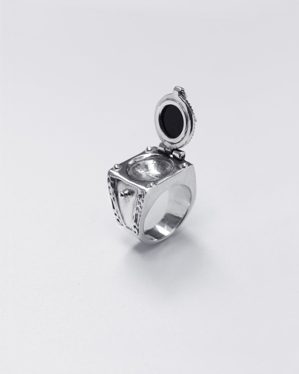 MOMENTUM RING