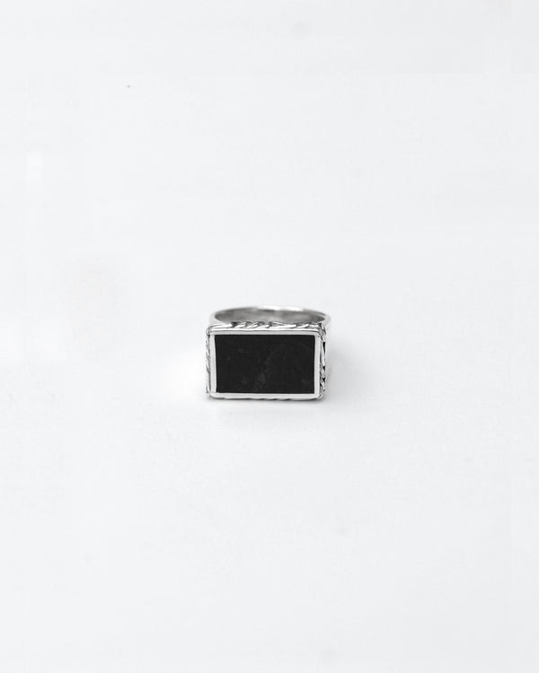 BLACK RIVAL RING